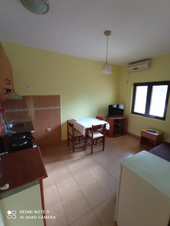 Apartments Dakovic M Котор Экстерьер фото